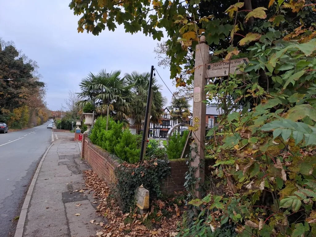 London Road on the North Downs Way between Oxted and Otford