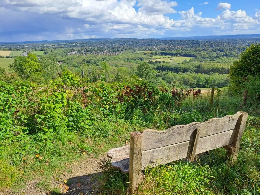 Observation point just outside Otford on the North Downs Way.